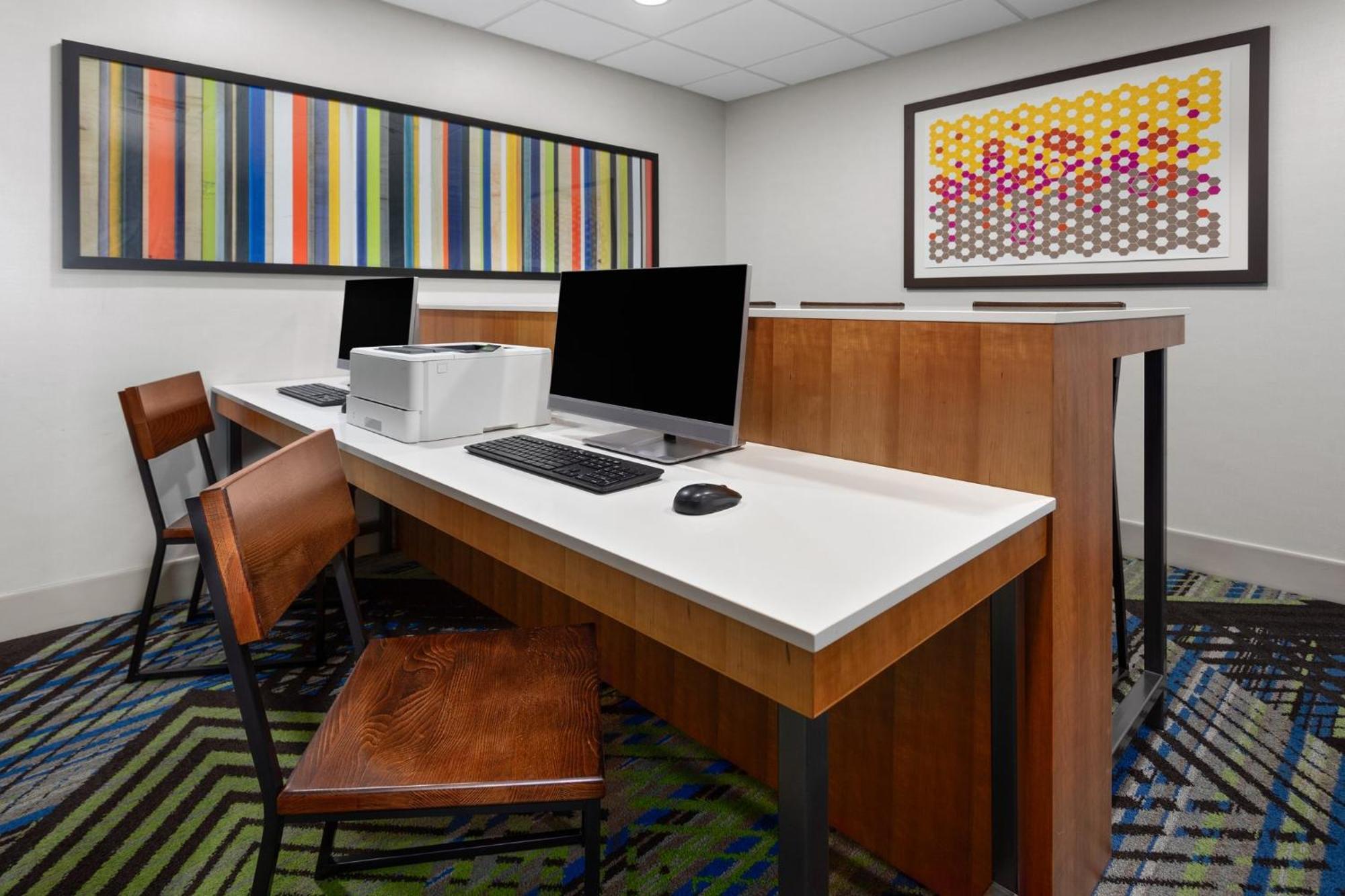 Holiday Inn Express Hotel & Suites Acme-Traverse City By Ihg Exterior foto
